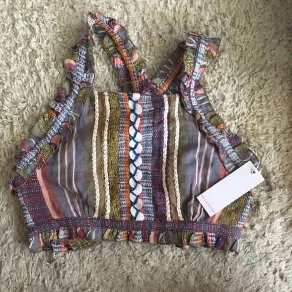 Red Carter Arella Crop Top Sz. M - Picture 3 of 4